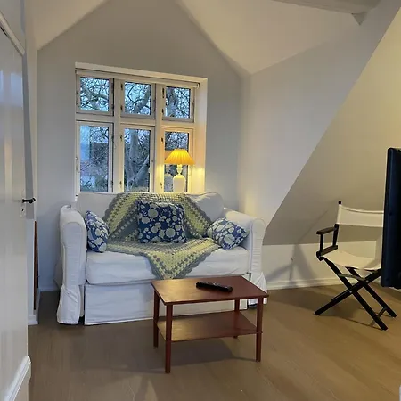 Det Lille Røde Hus Feriehus Nyord